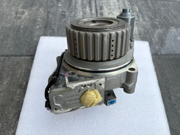 Sprzęgło Haldex 4 gen z pompą 0BR525554A Golf R Audi A3 TT S3 Tiguan